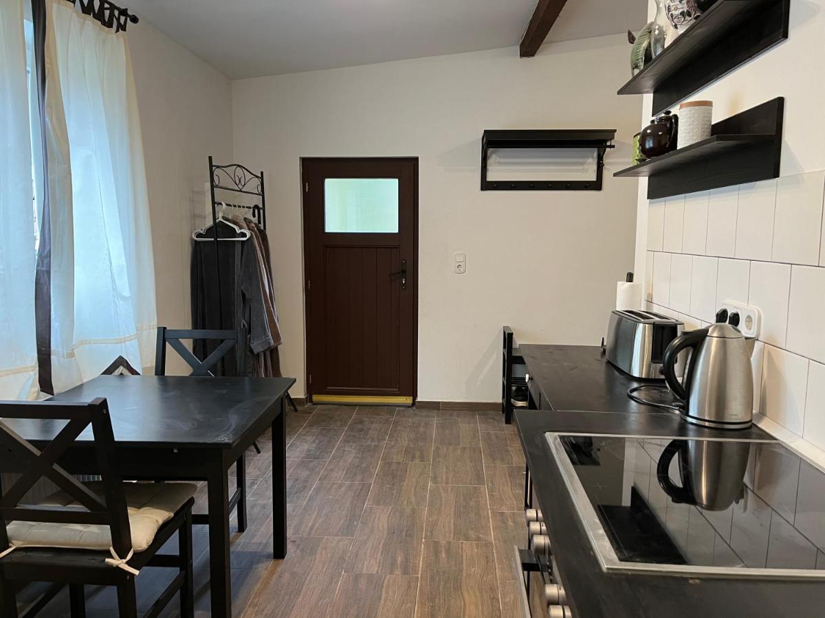 Bergisches Paradies Apartment แวร์เมลสเคียร์เคน ภายนอก รูปภาพ