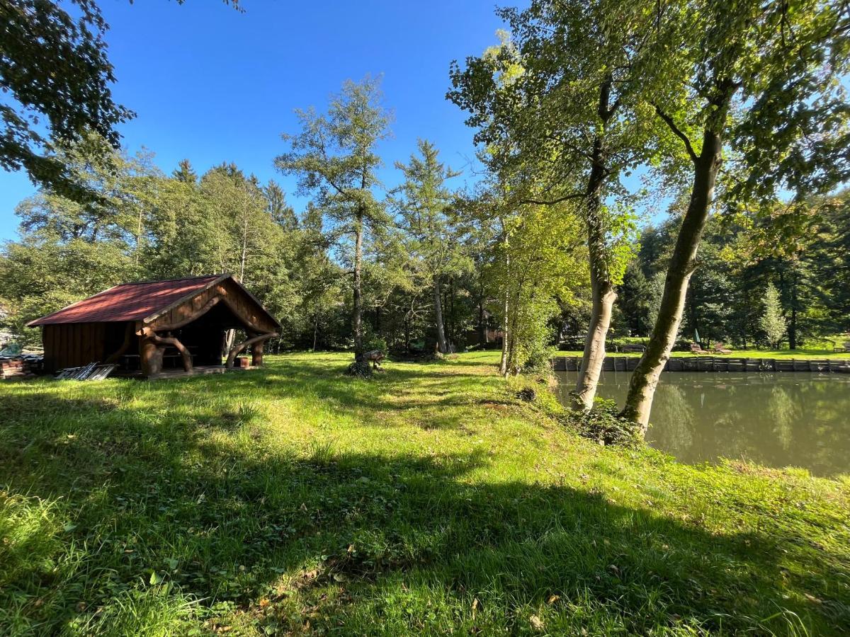 Bergisches Paradies Apartment แวร์เมลสเคียร์เคน ภายนอก รูปภาพ